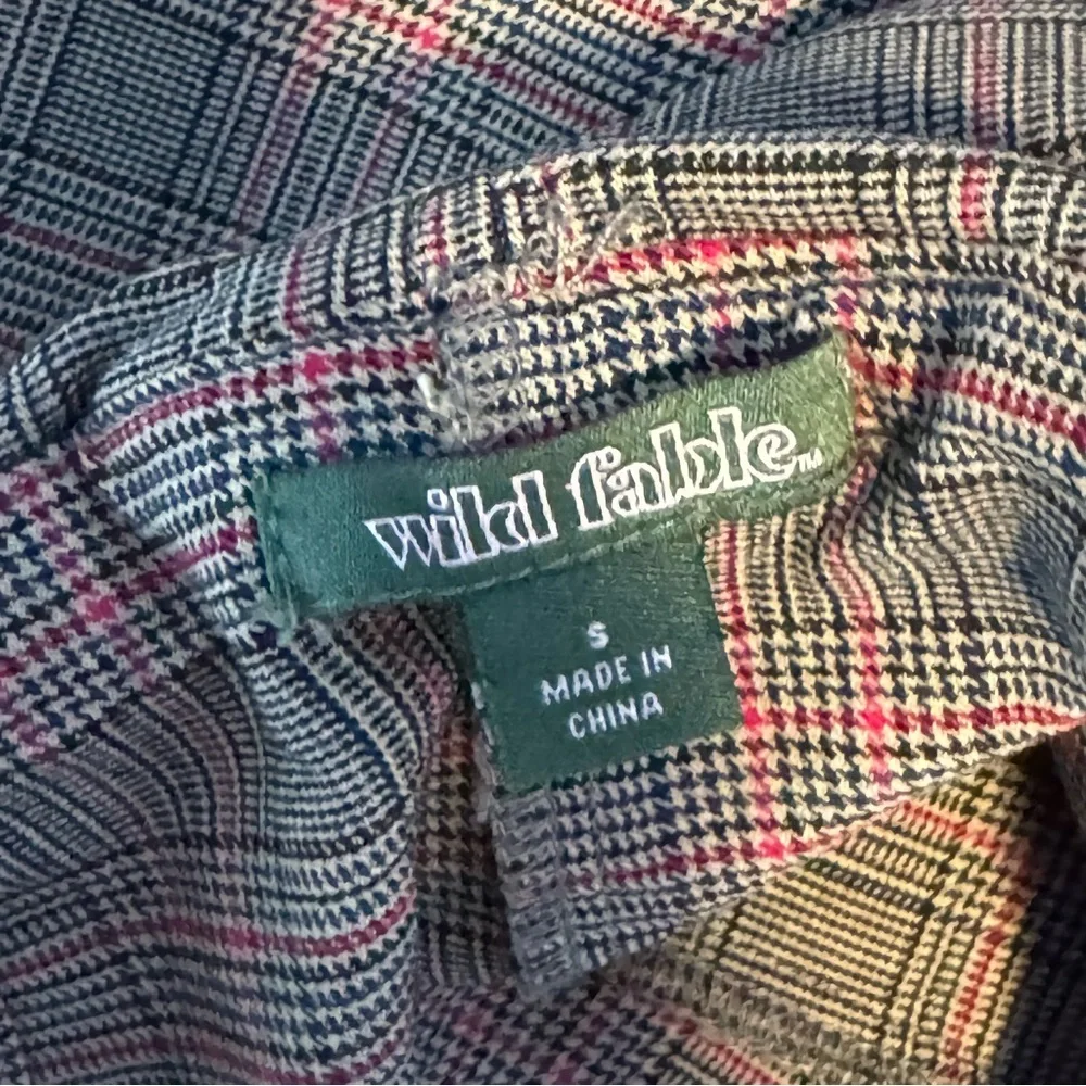 Wild Fable Plaid Skort - Gray and Red Small